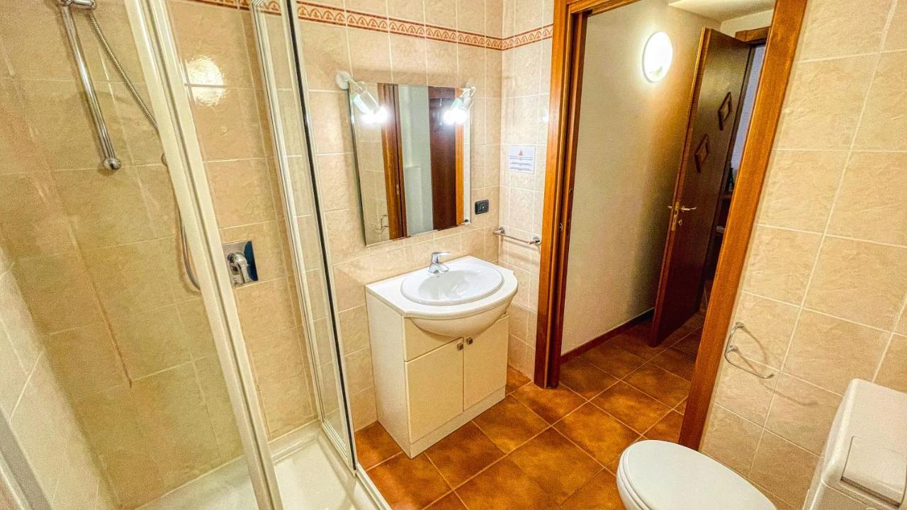 Appartamento Smith Roero - Affitti Brevi Italia Bardonecchia Dış mekan fotoğraf