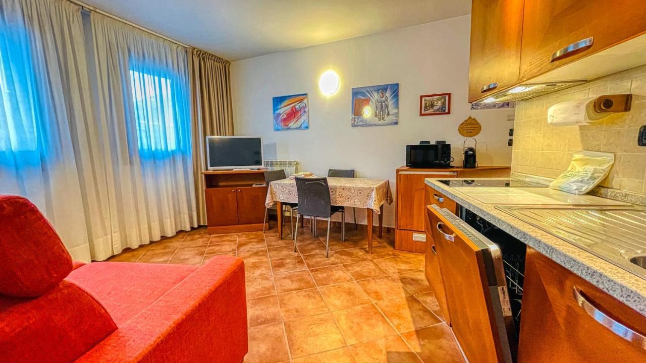 Appartamento Smith Roero - Affitti Brevi Italia Bardonecchia Dış mekan fotoğraf